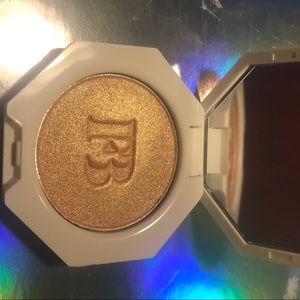 Fenty beauty mini highlight in hu$tla baby.